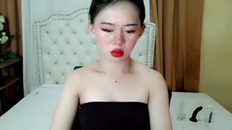 Sophie online show from June 20, 4:40 am