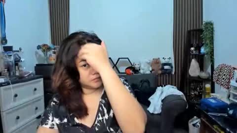 delightfulcurvy online show from March 9, 11:20 pm