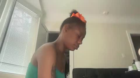 delightfuldark online show from March 30, 10:54 pm