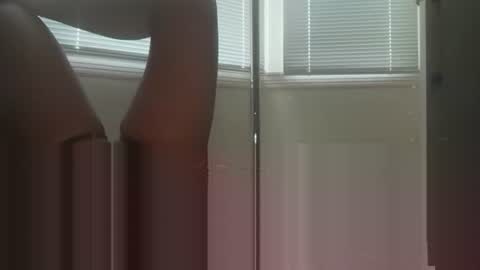 delightfuldark online show from May 4, 10:27 pm