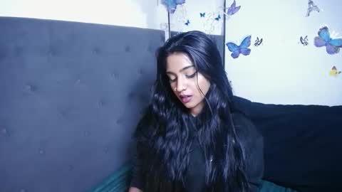 Delilah Blaze online show from December 17, 7:53 pm