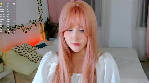 Delilah or Laila online show from September 15, 10:55 pm