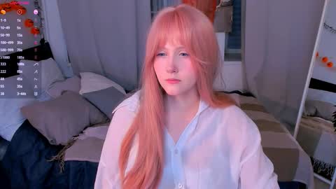 Delilah or Laila online show from November 1, 6:23 am