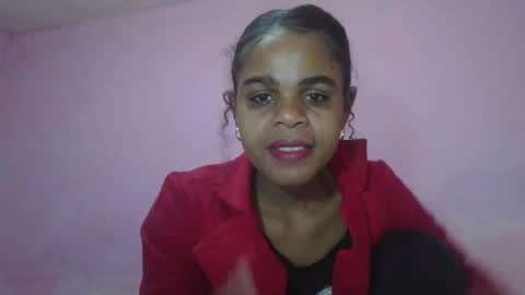 delphine online show from April 19, 11:51 pm