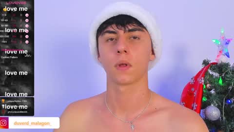 Snapshot of demian_cute chatting on December 14, 1:06 am Demian online show from December 14, 1:06 am