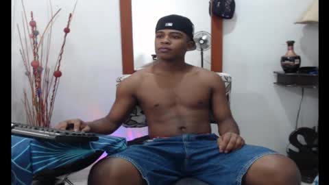 Snapshot of demond_333 chatting on October 7, 2:35 pm DEMOND online show from October 7, 2:35 pm