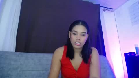 Snapshot of dena_k_ chatting on October 24, 10:27 am Dena k s online show from October 24, 10:27 am