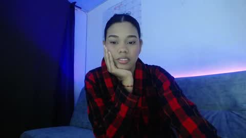 Snapshot of dena_k_ chatting on October 5, 10:34 am Dena k s online show from October 5, 10:34 am