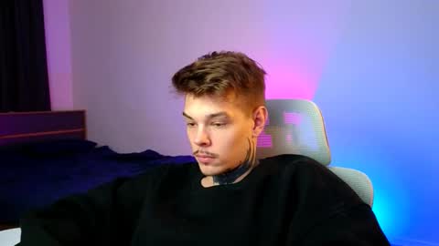 Denis online show from February 14, 8:22 pm