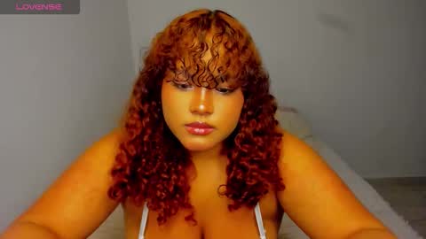 Dephne online show from December 20, 2:40 am