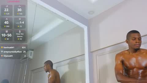 Snapshot of dereckwolf_ chatting on October 17, 1:04 pm dereckwolf_ online show from October 17, 1:04 pm