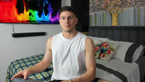 Snapshot of derek_hussain chatting on January 24, 8:53 pm Derek Hussain online show from January 24, 8:53 pm