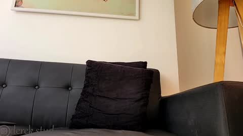 Derek independent model  online show from December 20, 5:29 pm