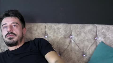 DerekSinner online show from October 25, 7:08 am