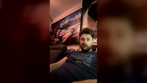 derkleinerabauke online show from April 18, 8:09 pm