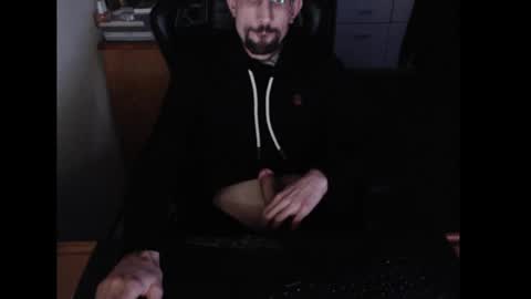 Snapshot of dermattes chatting on December 7, 4:42 pm dermattes online show from December 7, 4:42 pm