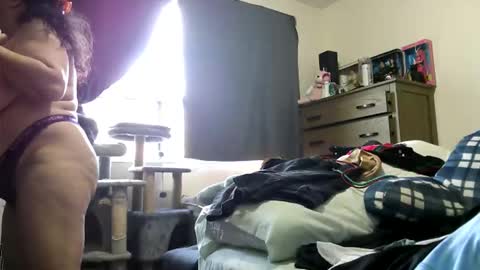 deroseblack online show from November 6, 3:59 pm