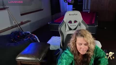 Derrick 52 and Brittany 50 online show from October 27, 12:43 am