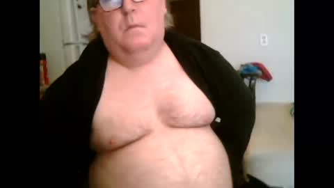 derrickkearley2055 online show from December 5, 8:13 am