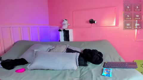 NTMY guys im a kinda desi from Medellin  online show from June 23, 8:04 pm