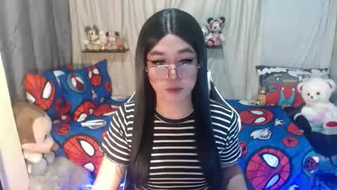 LORINE online show from October 19, 4:11 pm