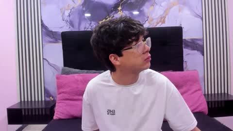 desire_ecstasy online show from January 17, 2:32 am