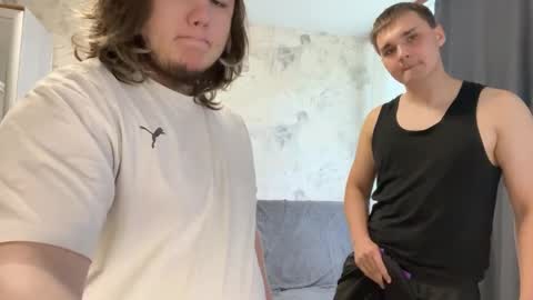 desiredude9 online show from June 4, 9:48 am