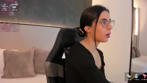 desire online show from December 5, 7:22 pm