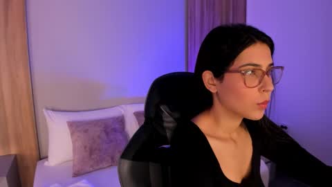 desire online show from November 4, 12:17 pm