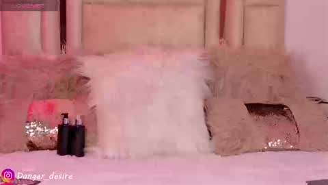   online show from September 8, 6:29 pm