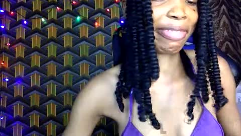 Deslimbody online show from March 10, 1:37 pm