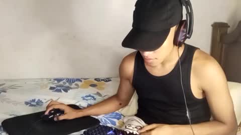 deus_steim online show from October 2, 4:00 am