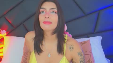 DEUX online show from November 14, 6:48 am