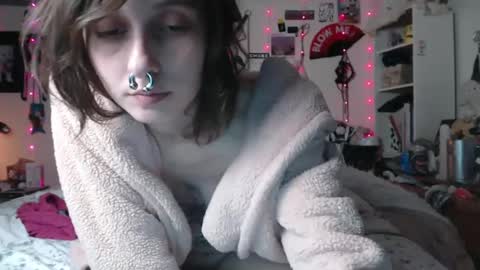 poutyangel online show from December 28, 7:22 am