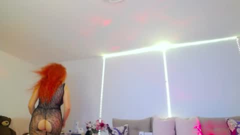 AlexaMills online show from July 30, 9:48 pm