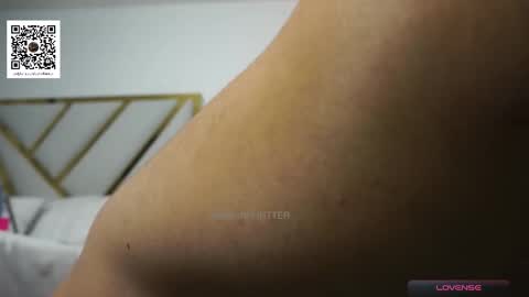 Devin Hunter online show from November 19, 11:47 pm