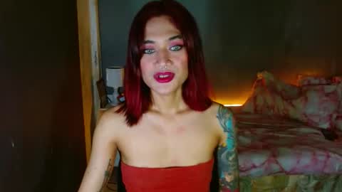 Wanda Maximoff  IG rxnnmts  online show from December 7, 1:30 am