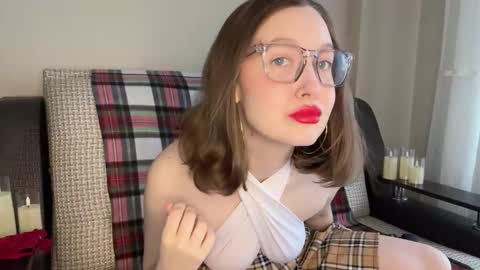 Angel online show from February 16, 10:46 am