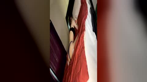 come play  online show from June 12, 2:05 pm