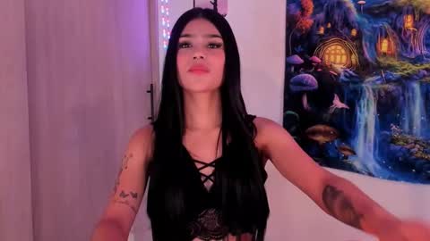 Sara 3 online show from December 4, 9:25 pm