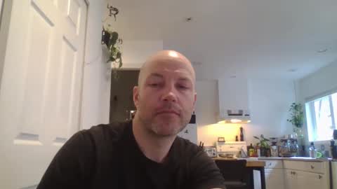 dex12112111 online show from April 1, 9:56 pm