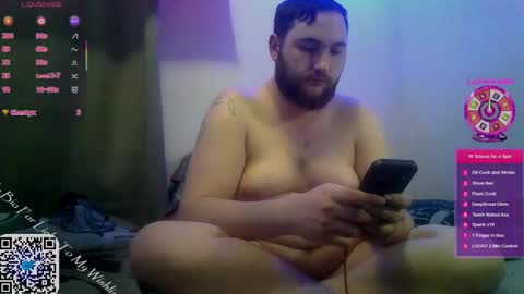 Dustin Independent Model online show from April 8, 4:48 am