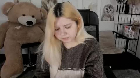 Dia online show from January 17, 7:22 pm