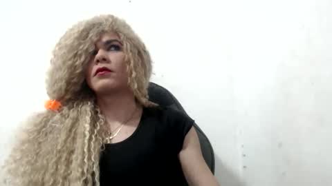 diabla_sexy22cm online show from December 1, 12:03 pm