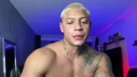 Diego online show from October 31, 1:39 am