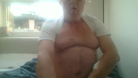 Snapshot of dial76 chatting on March 8, 7:49 am dial76 online show from March 8, 7:49 am