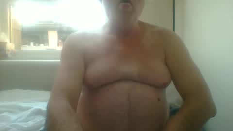 Snapshot of dial76 chatting on March 9, 7:23 am dial76 online show from March 9, 7:23 am