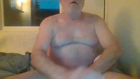 Snapshot of dial76 chatting on January 30, 7:07 am dial76 online show from January 30, 7:07 am