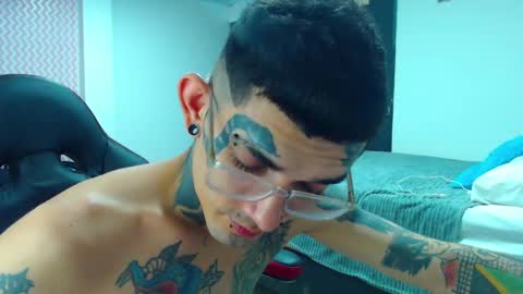 Diamond Boy online show from December 26, 6:30 am