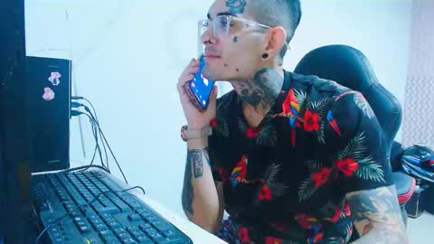 Diamond Boy online show from December 7, 11:29 pm